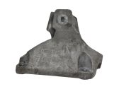 Engine mounting bracket