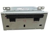 Radio / CD-Player / DVD-Player / Navigation