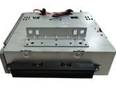 Radio / CD-Player / DVD-Player / Navigation