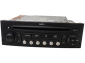 Radio/CD/DVD/GPS head unit