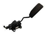 Accelerator throttle pedal
