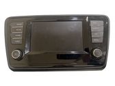 Radio / CD-Player / DVD-Player / Navigation