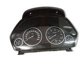 Geschwindigkeitsmesser Cockpit