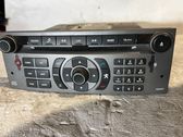 Radio / CD-Player / DVD-Player / Navigation