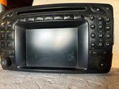 Radio / CD-Player / DVD-Player / Navigation