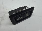 Tailgate/boot open switch button