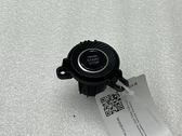 Bouton poussoir de démarrage du moteur