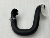 Tuyau de liquide de refroidissement moteur
