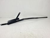 Windshield/front glass wiper blade