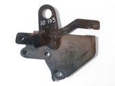 Engine mounting bracket