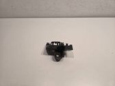 Rear bumper mounting bracket