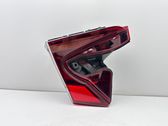 Tailgate rear/tail lights
