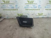 Moldura protectora de la rejilla de ventilación del panel