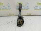 Accelerator throttle pedal