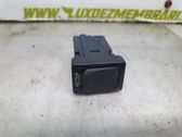 AUX in-socket connector