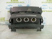 12V Steckdose vorne