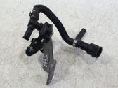 Tuyau de liquide de refroidissement moteur