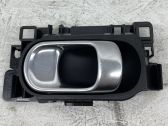 Manecilla interna puerta trasera