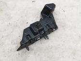 Front bumper mounting bracket