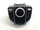Head unit multimedia control