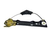 Rear window lifting mechanism without motor
