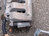 Caliper de freno delantero