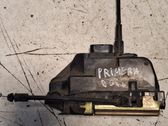 Cerradura de puerta delantera