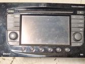 Radio / CD-Player / DVD-Player / Navigation