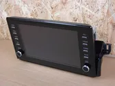 Radio/CD/DVD/GPS-pääyksikkö