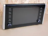 Radio/CD/DVD/GPS-pääyksikkö