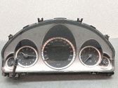 Velocímetro (tablero de instrumentos)