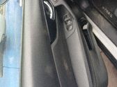 Revestimiento de puerta delantera