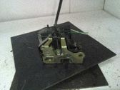Cerradura de puerta delantera