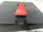 Botón interruptor de luz de peligro
