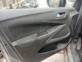 Revestimiento de puerta delantera