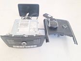 Radio / CD-Player / DVD-Player / Navigation