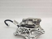 Engine mount bracket