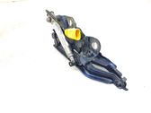 Engine bonnet/hood hinges