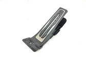 Accelerator throttle pedal