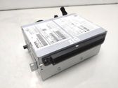 Radio / CD-Player / DVD-Player / Navigation