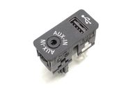 Câble adaptateur AUX