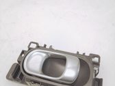 Manecilla interna puerta delantera