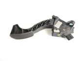 Accelerator throttle pedal