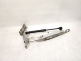 Engine bonnet/hood hinges