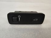 Tailgate opening switch
