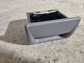 Cenicero del coche