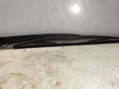 Rear wiper blade arm
