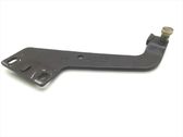 Sliding door middle roller runner