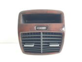 Rejilla de ventilación trasera