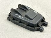Headlight/headlamp dust cover